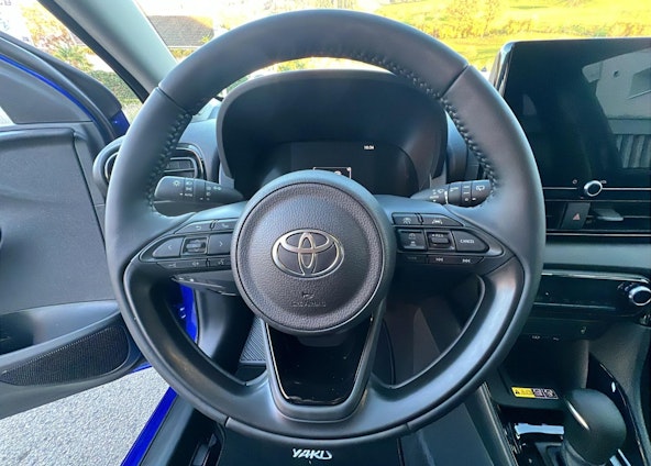 Vehicle image 10 Vehicle image 10