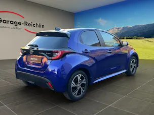Toyota Yaris 1.5 VVT-i HSD Trend 116