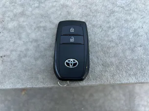 Toyota Yaris 1.5 VVT-i HSD Trend 116