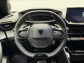 Vehicle image PEUGEOT 2008 1.2 Hybrid 145 GT