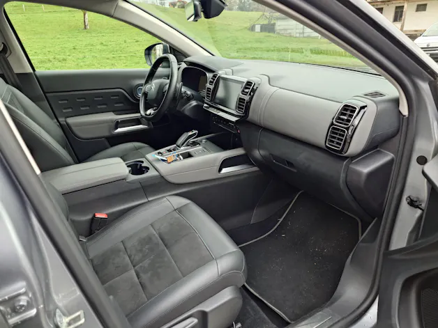Citroën C5 Aircross 1.6 Plug-in Hybrid Swiss Edition