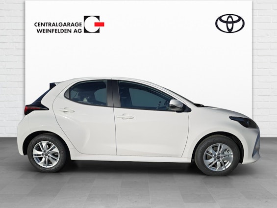 Vehicle image 5 Vehicle image 5