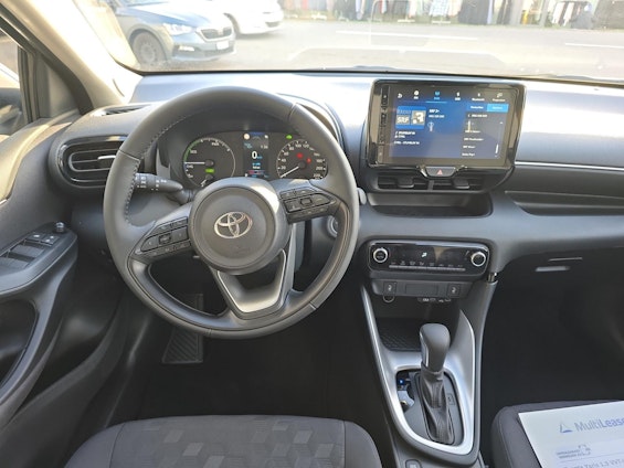 Vehicle image 12 Vehicle image 12