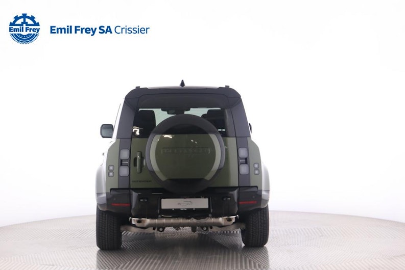 Vehicle image LAND ROVER DEFENDER