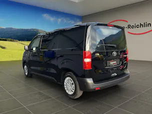 Toyota PROACE Van L1 75KWh Advanced