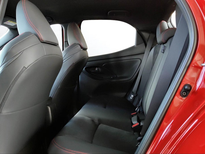 Vehicle image TOYOTA YARIS