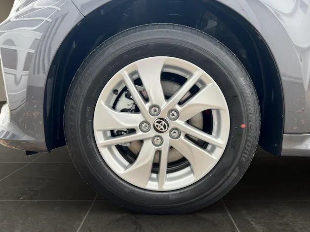 Toyota Yaris 1.5 VVT-i HSD Comfort