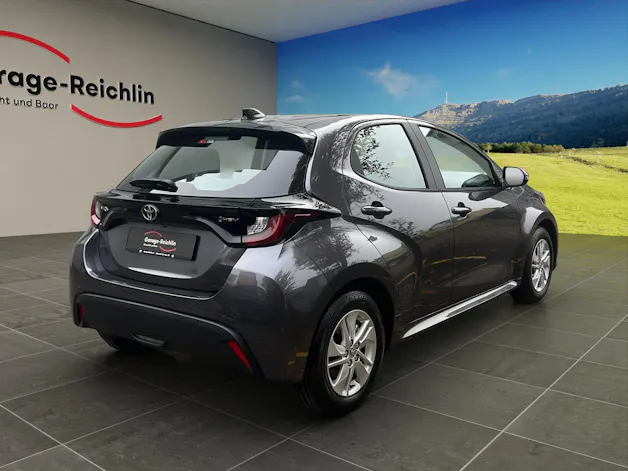 Toyota Yaris 1.5 VVT-i HSD Comfort