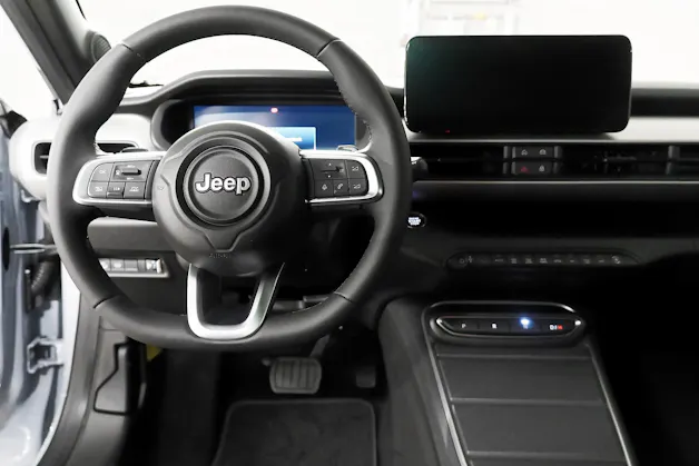 Jeep Avenger 1.2 MHEV Overland 4xe / leasing à partir de 0.99%