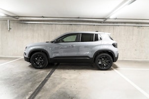 Vehicle image JEEP Avenger 1.2 MHEV Overland 4xe