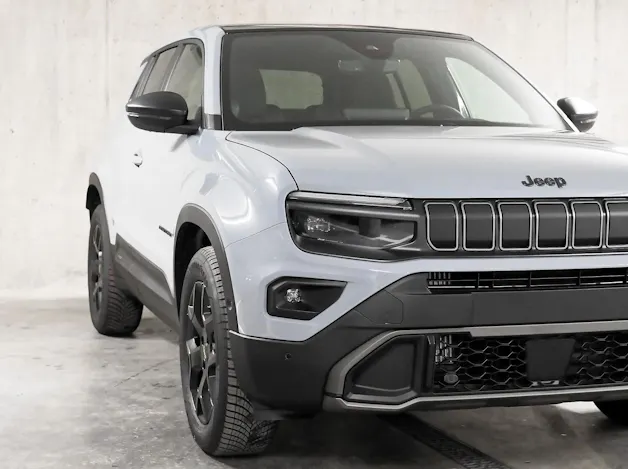 Jeep Avenger 1.2 MHEV Overland 4xe / leasing à partir de 0.99%