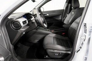 Vehicle image JEEP Avenger 1.2 MHEV Overland 4xe