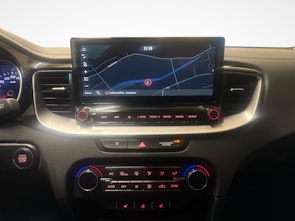 Vehicle image KIA Ceed 1.5 T-GDi MHEV Power