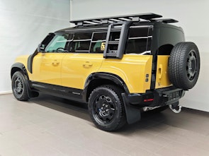 Vehicle image LAND ROVER Defender 110 3.0 D I6 350 Trophy Edition