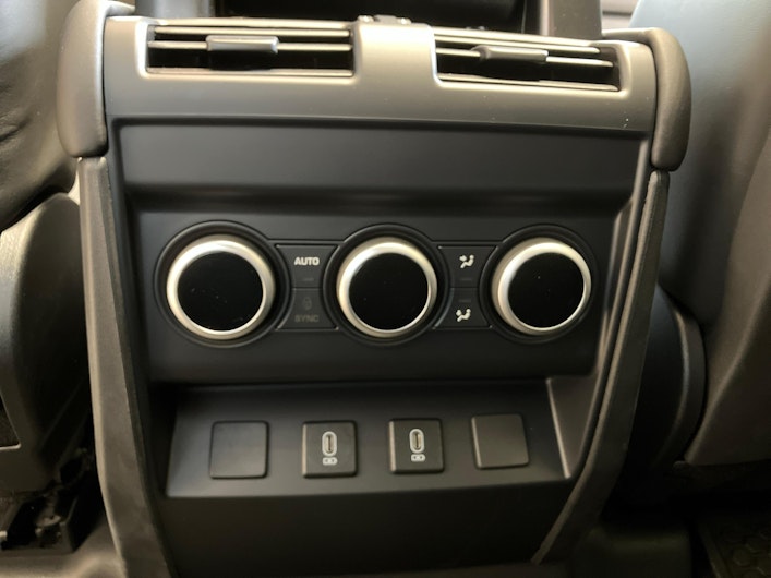 immagine del veicolo LAND ROVER DEFENDER