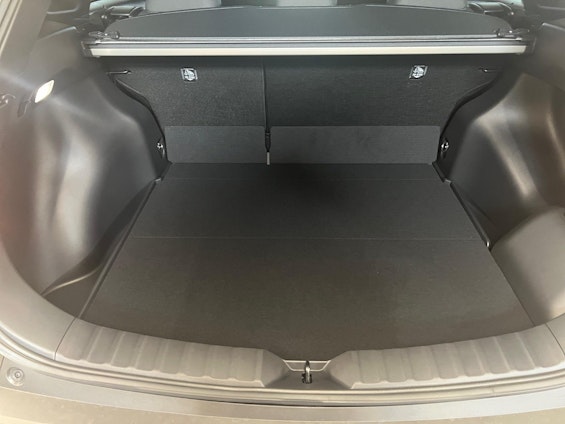 Vehicle image 15 Vehicle image 15