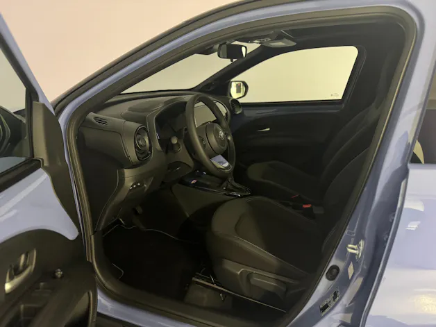 Toyota Aygo X 1.5 VVT-i HSD Style