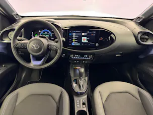 Toyota Aygo X 1.5 VVT-i HSD Style