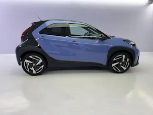 Toyota Aygo X 1.5 VVT-i HSD Style