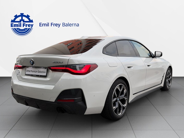 Vehicle image BMW 4 SERIES