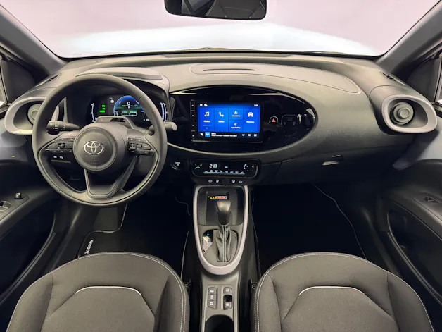 Toyota Aygo X 1.5 VVT-i HSD Trend