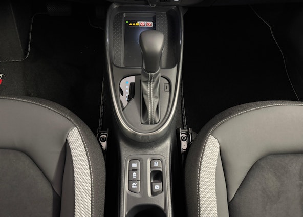 Vehicle image 12 Vehicle image 12