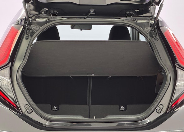 Vehicle image 9 Vehicle image 9