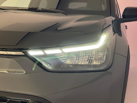 Vehicle image 15 Vehicle image 15