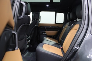 Vehicle image LAND ROVER Defender 110 2.0 P400e X