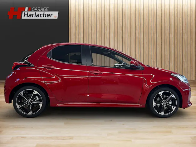 Toyota Yaris 1.5 VVT-i HSD Premium