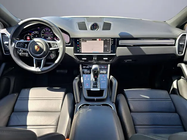 PORSCHE Cayenne Coupé 3.0 V6 E-Hybrid Platinum Edition