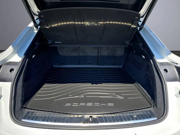 PORSCHE Cayenne Coupé 3.0 V6 E-Hybrid Platinum Edition