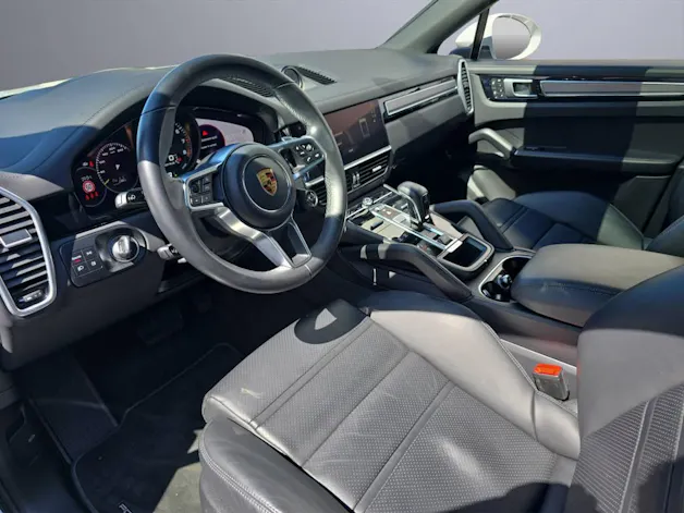 PORSCHE Cayenne Coupé 3.0 V6 E-Hybrid Platinum Edition