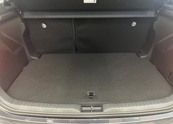 Vehicle image 15 Vehicle image 15