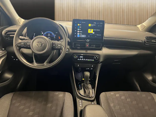 Toyota Yaris 1.5 VVT-i HSD Trend