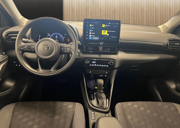 Vehicle image 14 Vehicle image 14