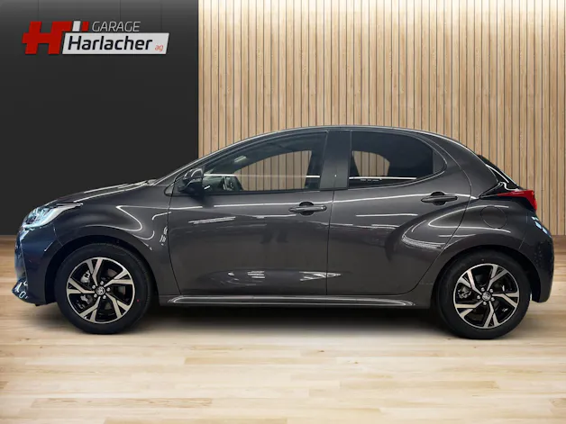 Toyota Yaris 1.5 VVT-i HSD Trend