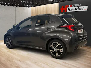 Toyota Yaris 1.5 VVT-i HSD Trend