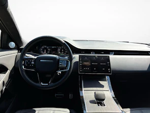 Fahrzeugbild LAND ROVER Range Rover Evoque 1.5 T 270e Autobiography