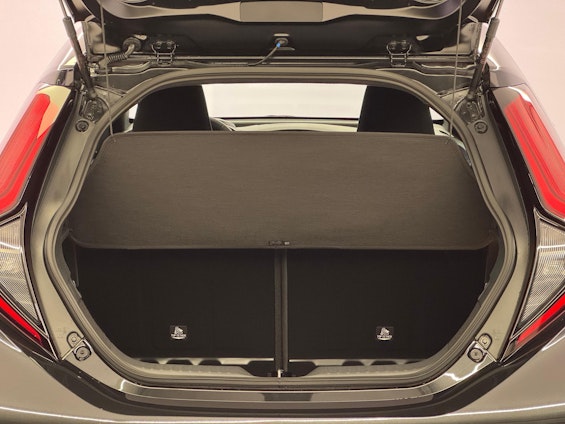 Vehicle image 10 Vehicle image 10