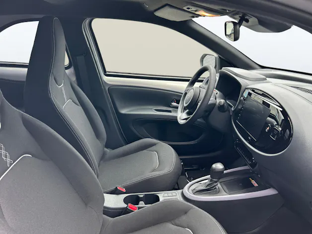 Toyota Aygo X 1.5 VVT-i HSD Trend
