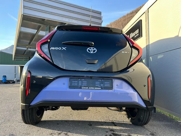 Toyota Aygo X 1.5 VVT-i HSD Trend