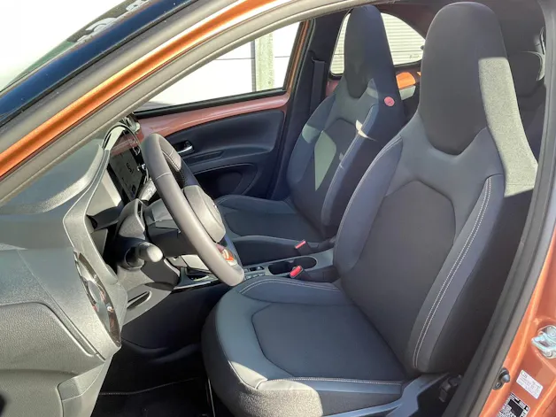Toyota Aygo X 1.5 VVT-i HSD Style