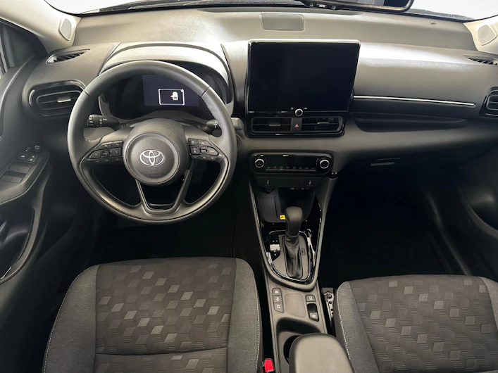 Fahrzeugbild TOYOTA YARIS