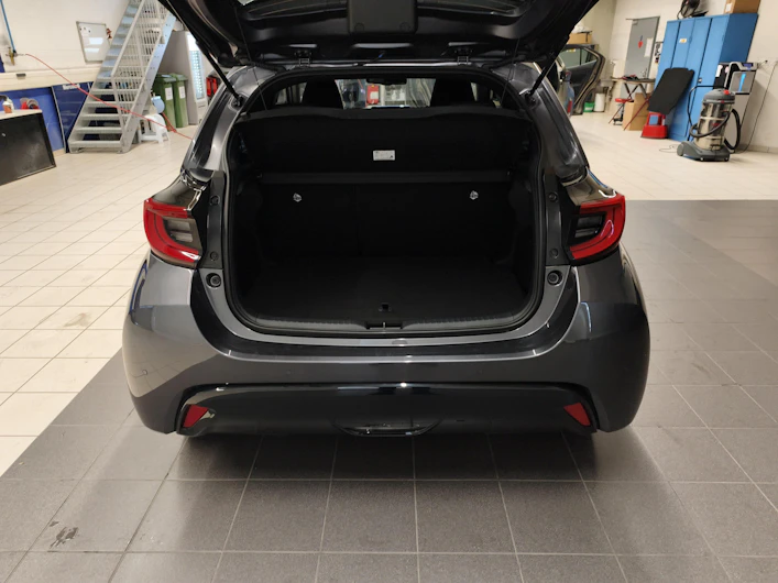 Fahrzeugbild TOYOTA YARIS