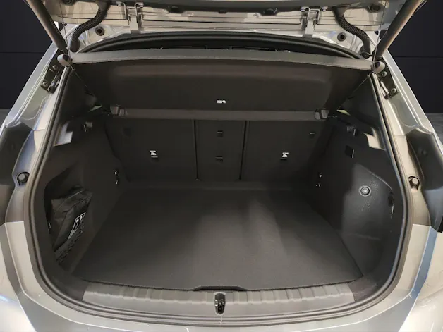 BMW 230e xDrive paddles Active Tourer