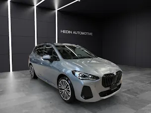 BMW 230e xDrive paddles Active Tourer