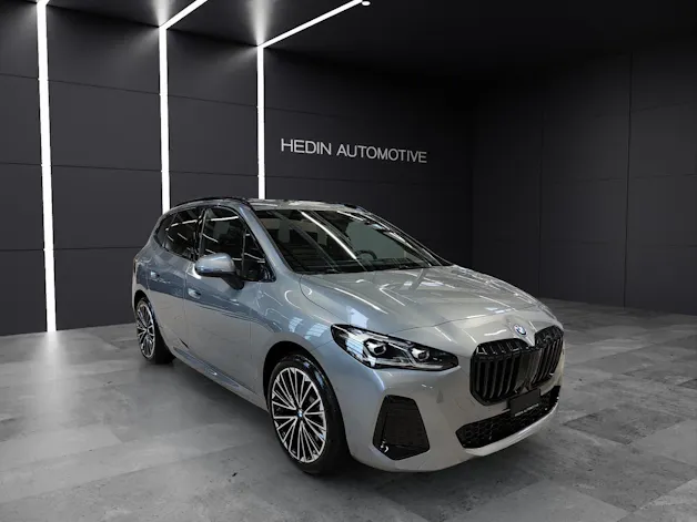 BMW 230e xDrive paddles Active Tourer