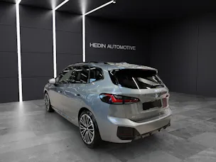 BMW 230e xDrive paddles Active Tourer