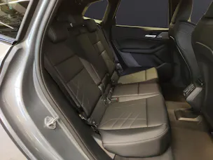 BMW 230e xDrive paddles Active Tourer